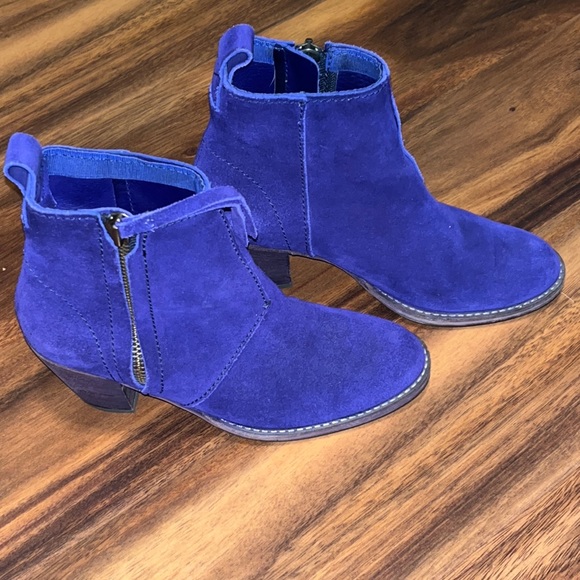 Acne Studios Cobalt Suede Pistol Boots - Picture 1 of 10